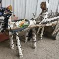 Лошадка, везущая хворосту, воз))) скачать фото